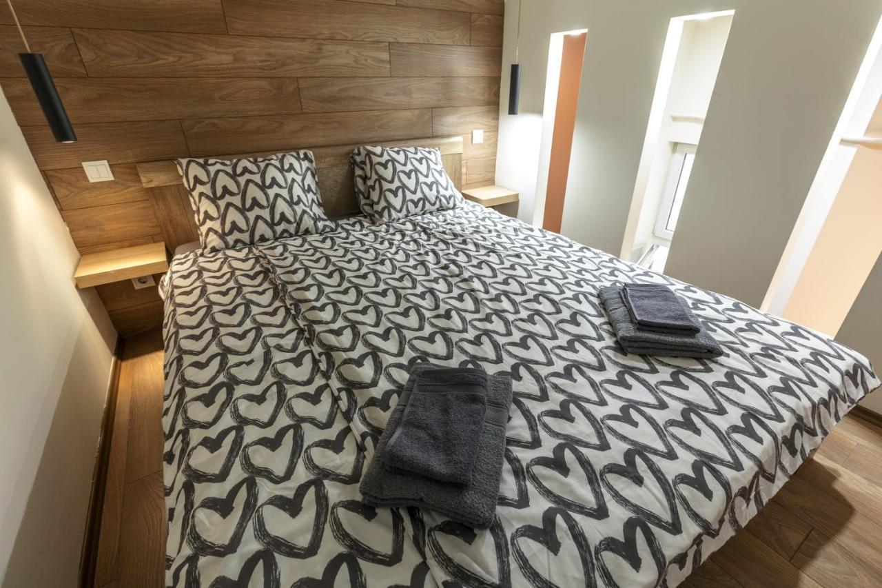 Kazinczy 10 Apartment With 3 Bedrooms Budapest Eksteriør billede